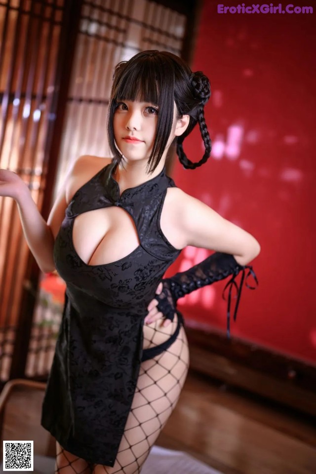 Coser @ 蜜汁 猫 裘 Vol.059: 魔女 旗袍 (56 photos) No.1e31dd